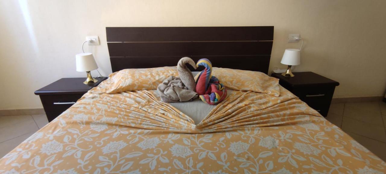 Sal Service Red Moradias Residence With Pool Santa Maria Bagian luar foto
