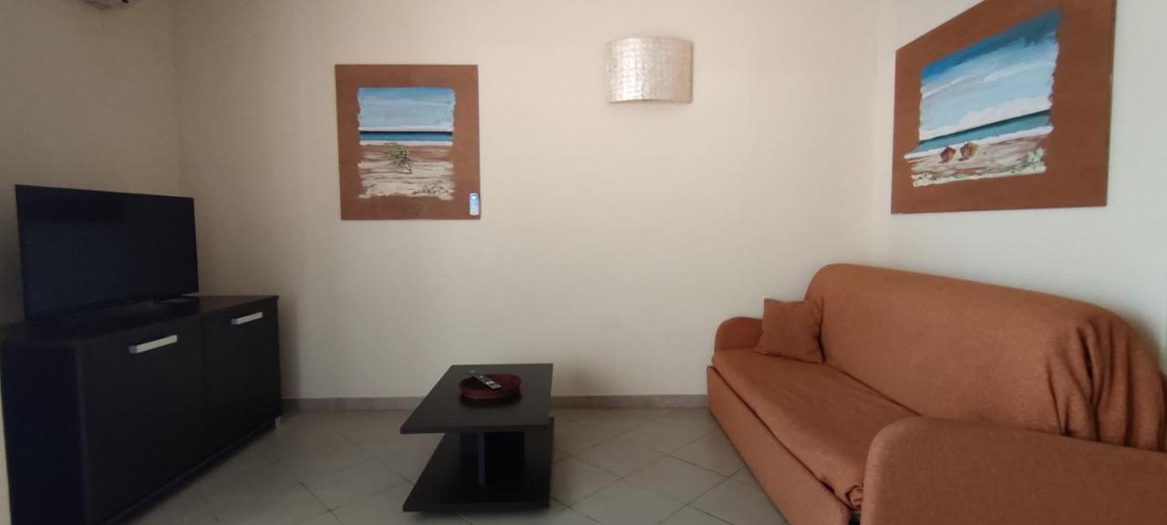 Sal Service Red Moradias Residence With Pool Santa Maria Bagian luar foto